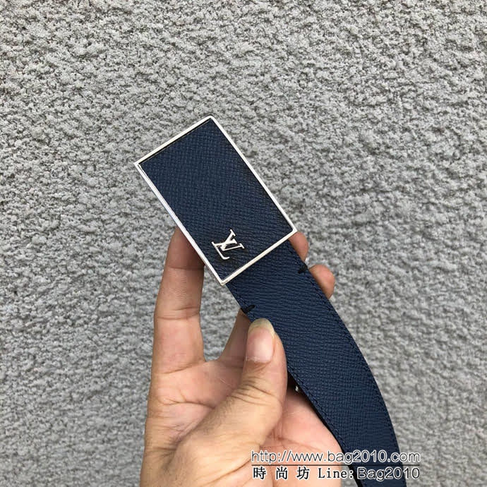 路易威登LV 新版Metropole腰帶 M9060T 飾有圓形斜體LV logo壓紋 休閒商務百搭男士皮帶  xfp1375